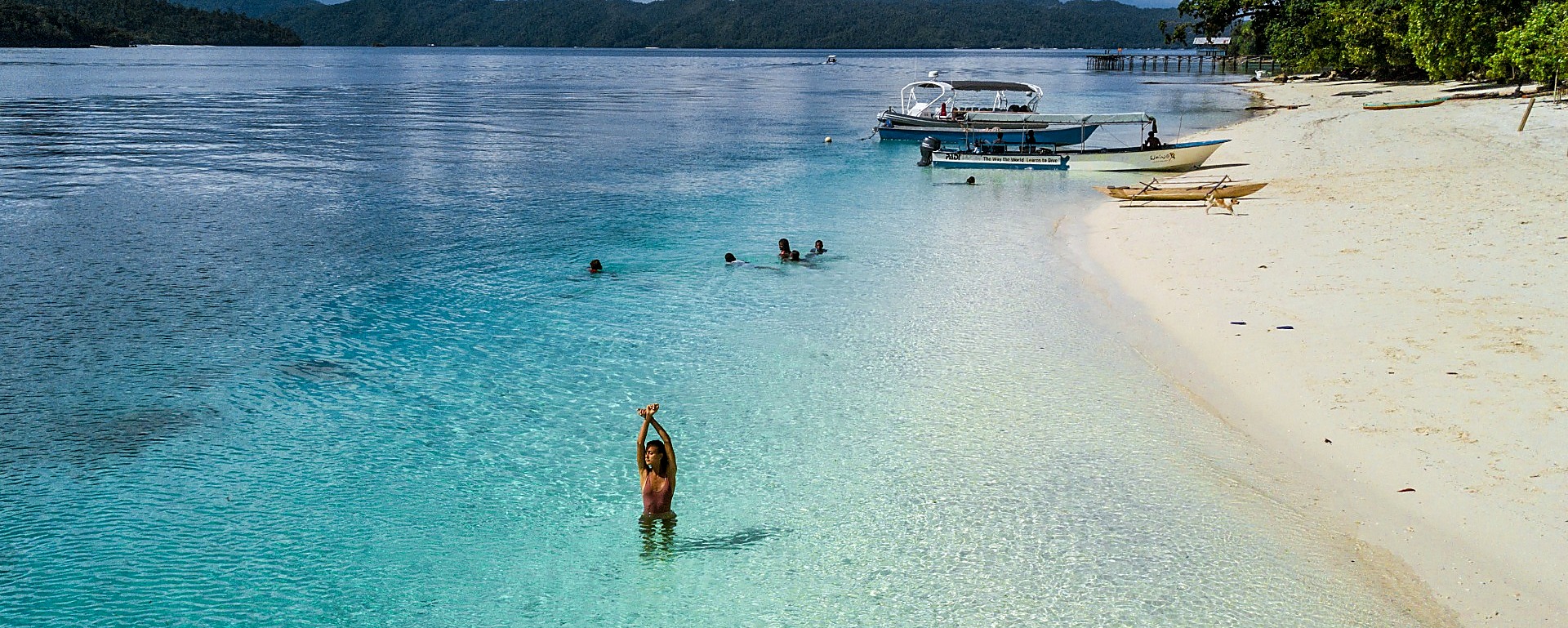 Land-Based Stay in Raja Ampat: More Comfort, Flexibility, and Sustainability Than a Liveaboard